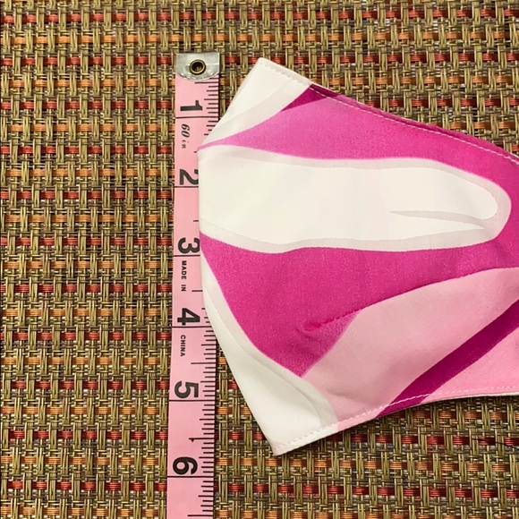 Hawaiian Fabric face mask! - Picture 6 of 6